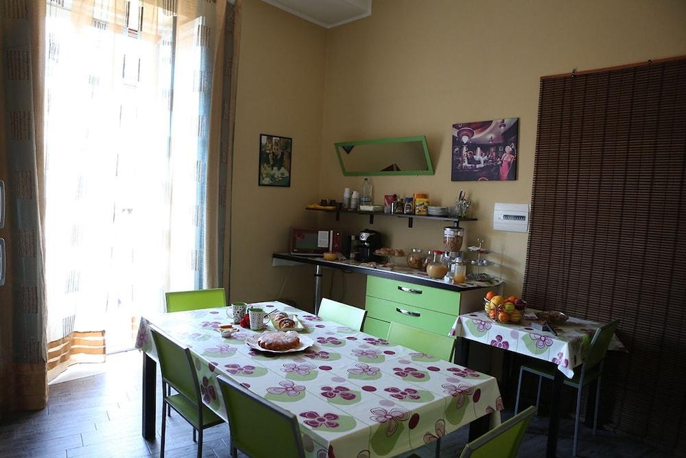 Le 3 B Bed & Breakfast Catania Exterior photo